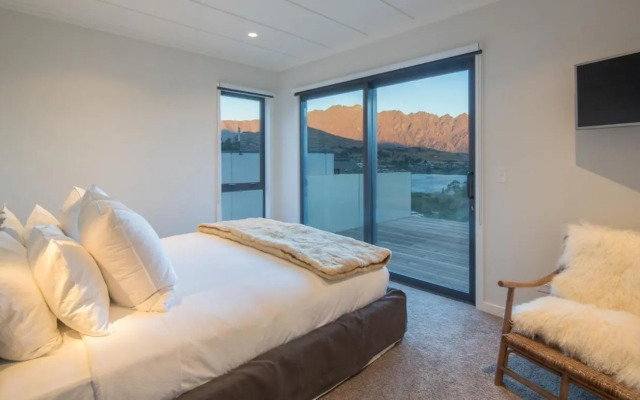 Kahurangi Luxury Holiday Home by MajorDomo