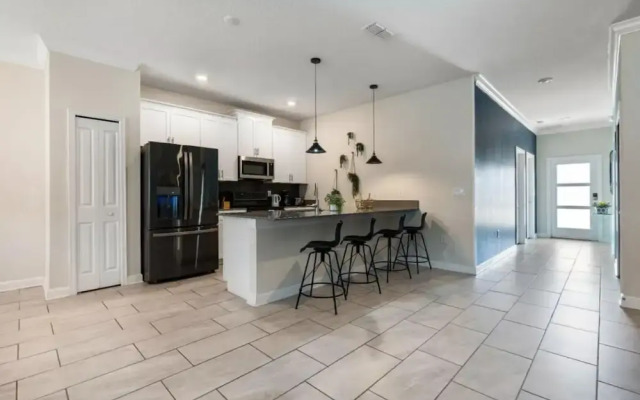 Outstanding 5bdr Disney Vacation