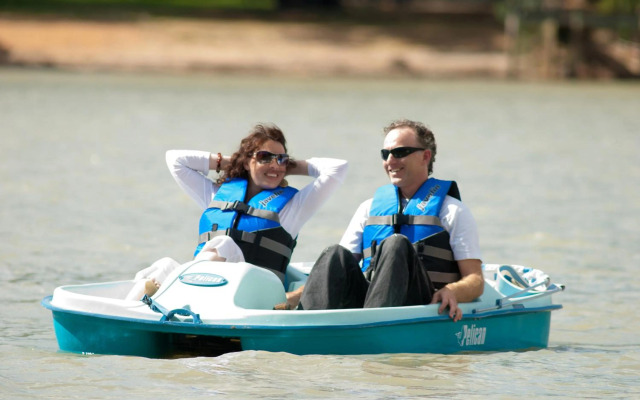 Romantic Getaways at Riverview Rise Retreats