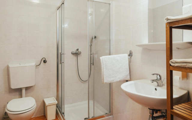 Layer's Art Residences