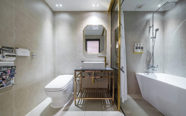 SKYHOTEL