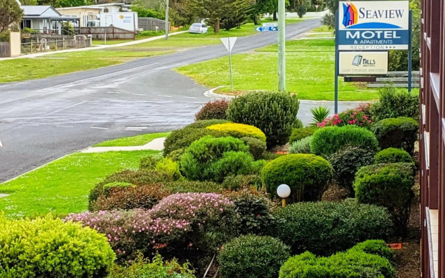 Seaview Motel and Apartments