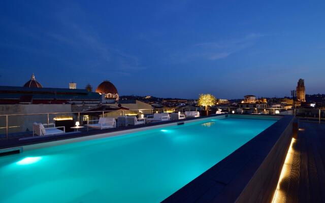 Glance Hotel In Florence