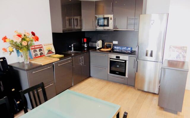 Modern 1 Bedroom Apartment Near Eiffel Tower