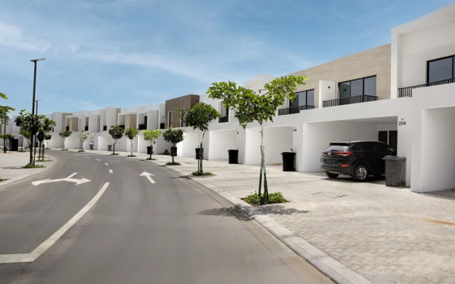 Olala Oasis Homes
