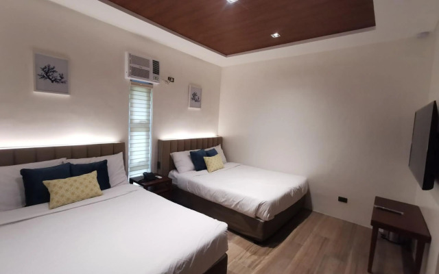 Tagaytay Country Hotel