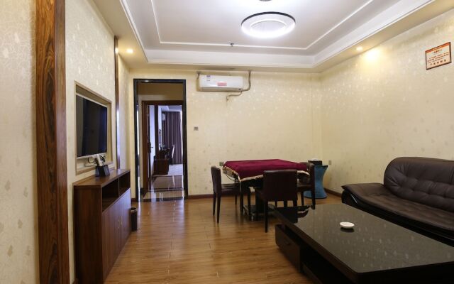Guangzhou Helong Hotel
