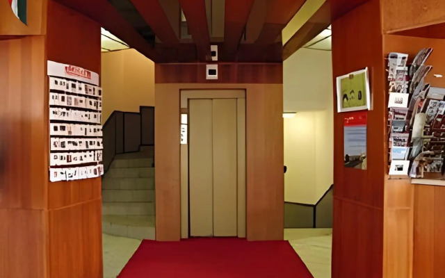 Amadeus Hotel