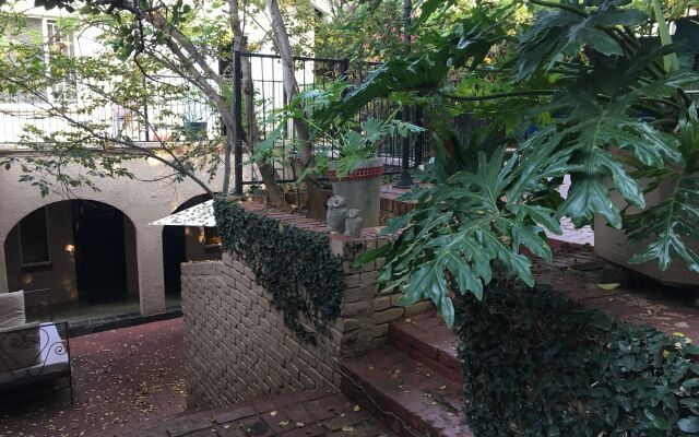 Pumleni Guesthouse