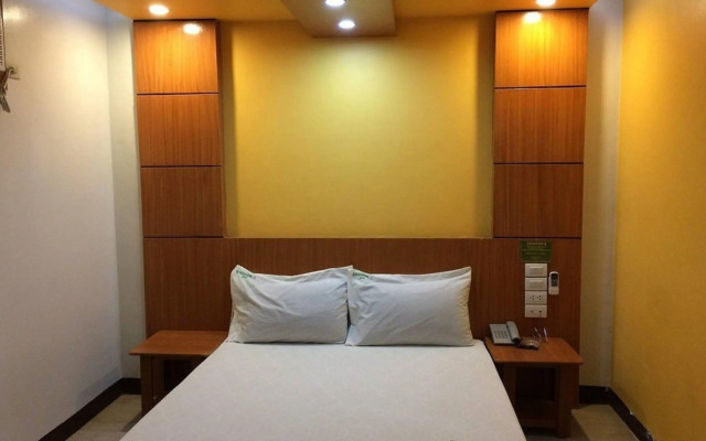 OYO 717 Ranchotel Bayanan