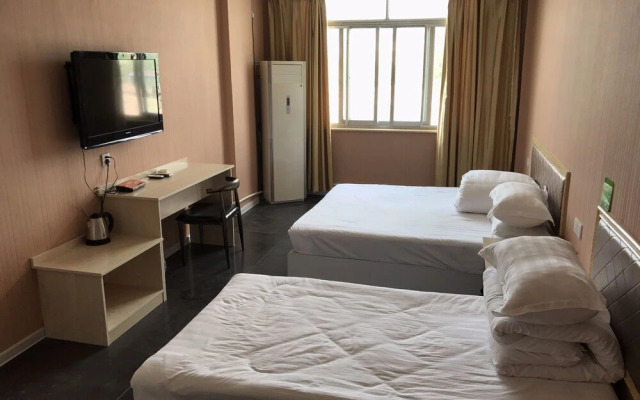 Qufu Ruihe Inn