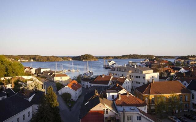 Home Hotel Grimstad