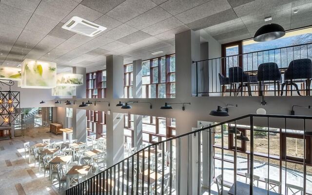 The Five Elements Hotel