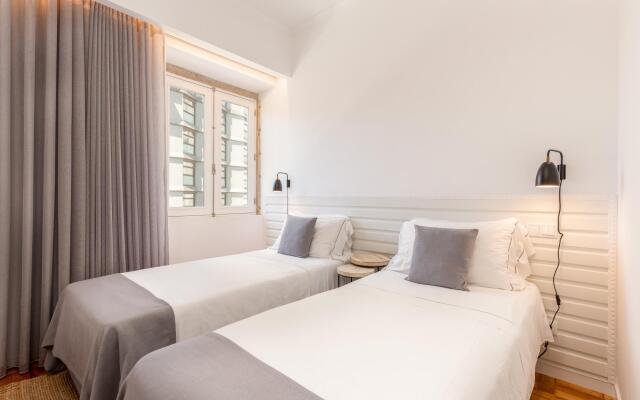 Feel Porto Pinot Townhouse