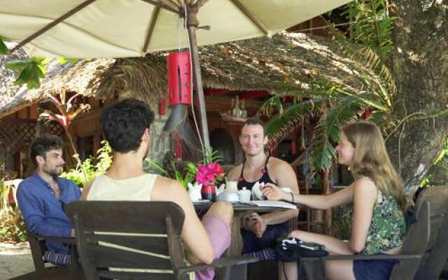 Analatsara Eco Lodge