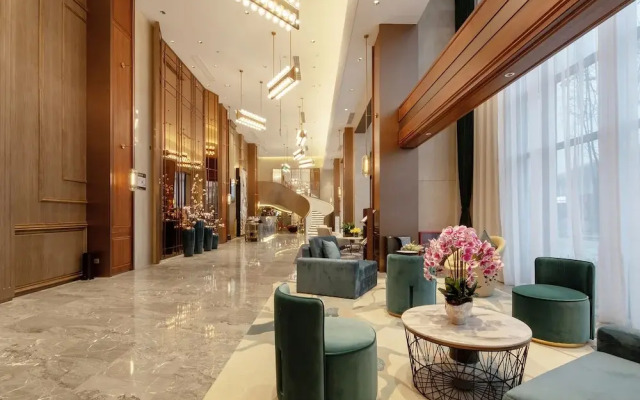 Huatuo platinum Garden Hotel