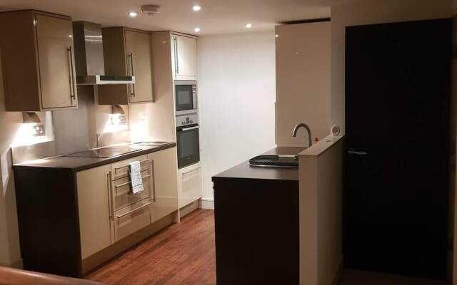 Comfy 1-bed Apartment in Huddersfield
