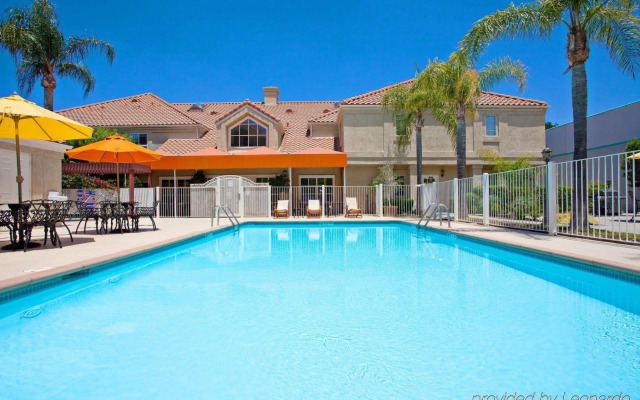 Sonesta ES Suites Chatsworth