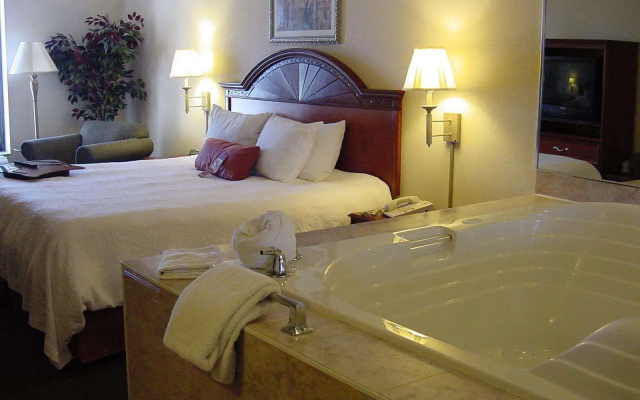 Hampton Inn Bowling Green