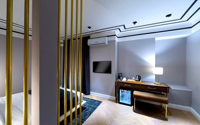 Walton Hotels Galata