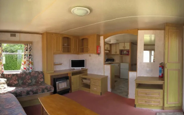 NorthField Holiday Park (31874695)