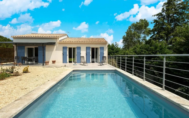 Cosy Holiday Home With Pool