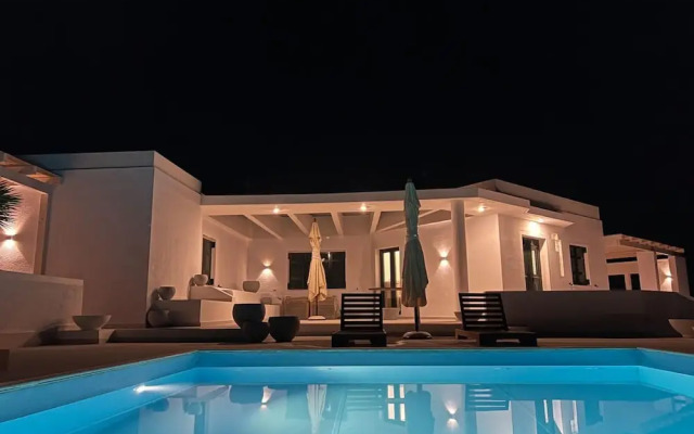 Villa Boa Esperanca 4 Bedroom Villa