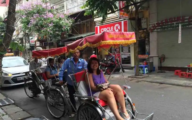 Vietnam Apple Travel Homestay