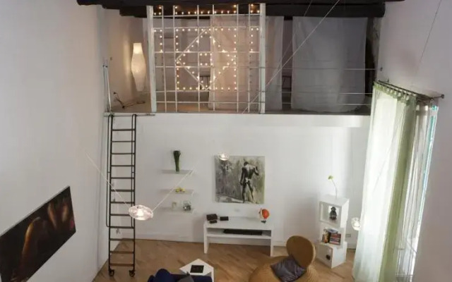 Pasquale Scura Halldis Apartment