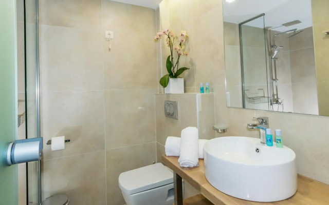 Ilios Hotel