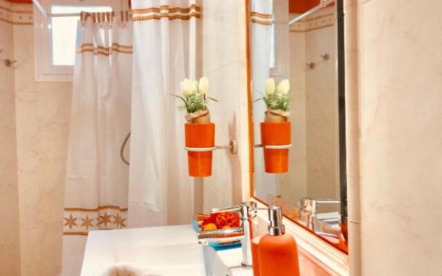 Apartamento El Barco 1 linea PLAYA, PARKING, WIFI