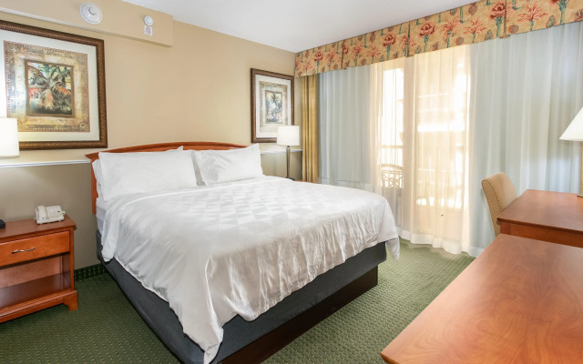 Holiday Inn & Suites Clearwater Beach by IHG