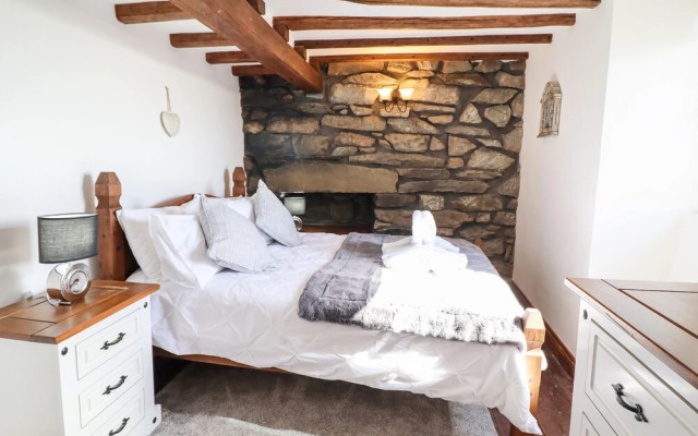 Ty'n-y-ffynnon Cottage