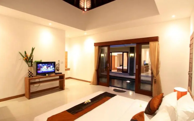 The Tanjung Nakula Villas – Guest Rooms – Kuta