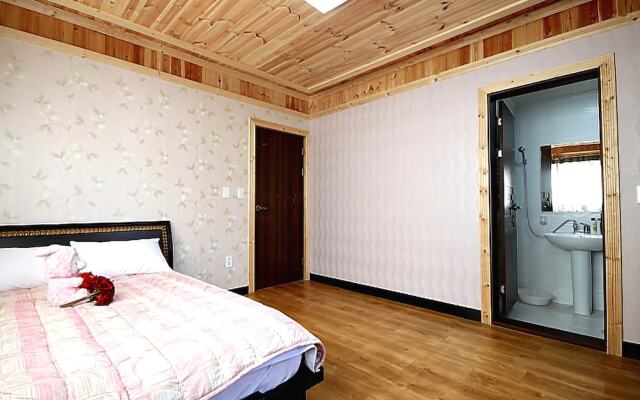 Yangyanggwangmyeong Family Pension