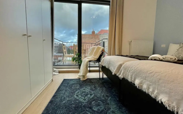 Luxury Dlx 1BR Near Fashion District by Oneluxstay
