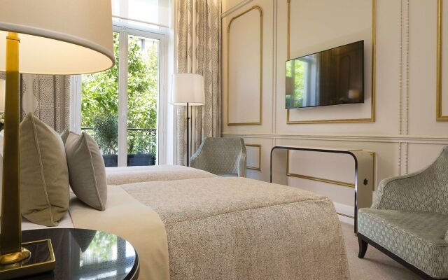 Hotel Le Narcisse Blanc & Spa