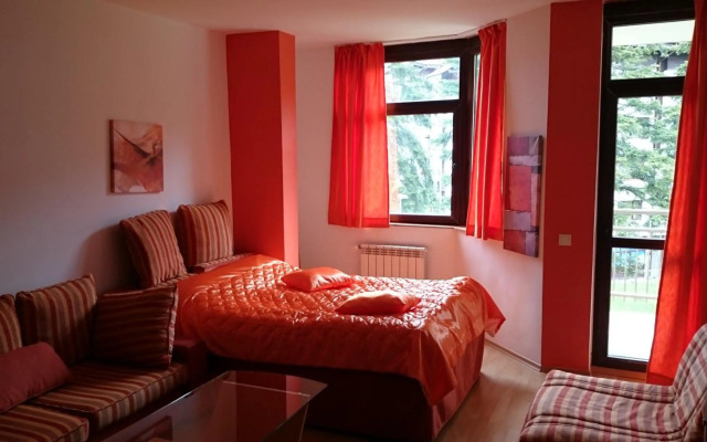 TES Flora Apartments