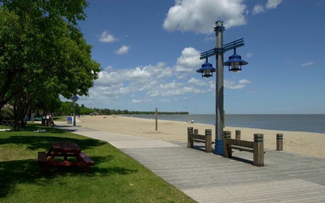 Lakeview Gimli Resort & Conference