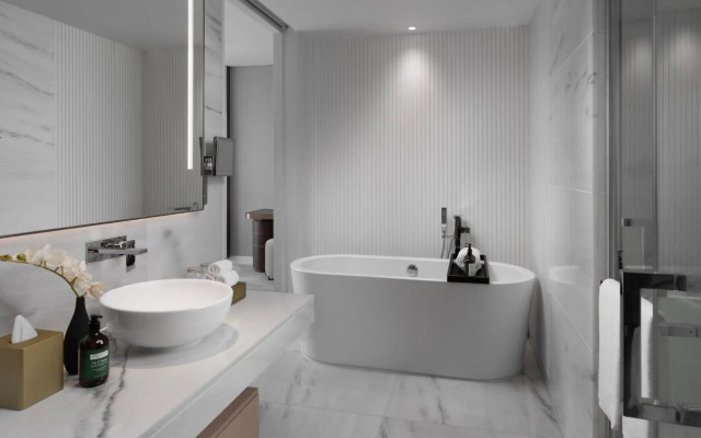 Crowne Plaza Vinh Yen City Centre