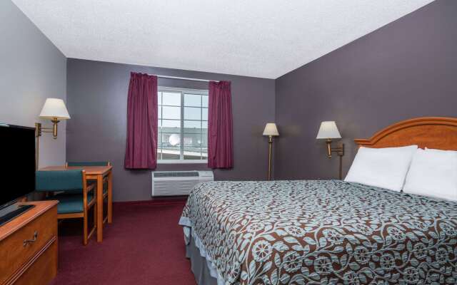 Days Inn by Wyndham Fargo/Casselton