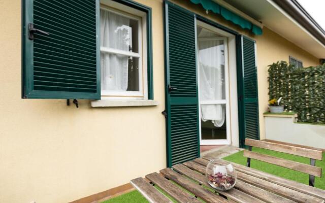 [loft8] riccione vista mare, elegante soggiorno