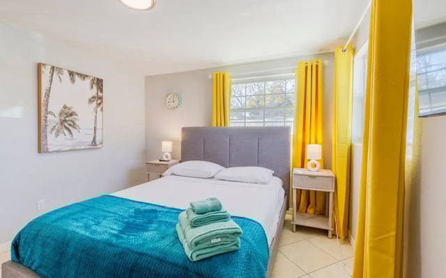 Tropical Paradise in Largo