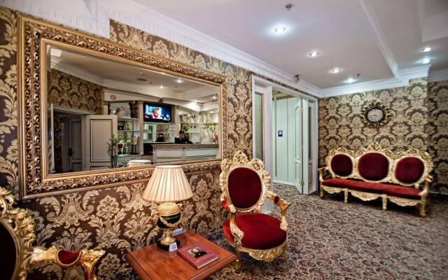 De Paris Hotel