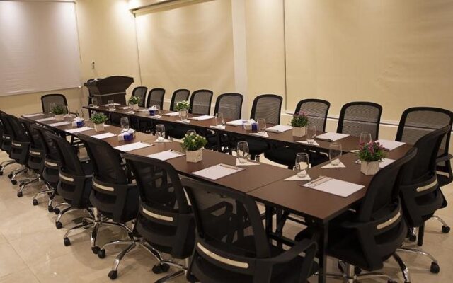 Alsaraya Hotel Suites