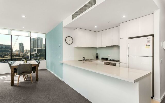 Melbourne Holiday Apartments Flinders Wharf
