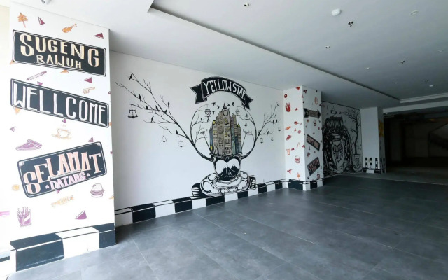 Yellow Star Hotel Gejayan