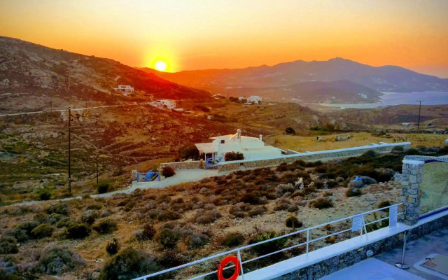 Mykonos Pro-care Suites