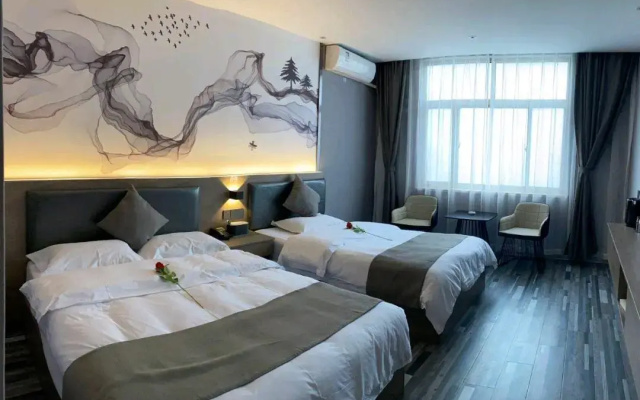 Shell Hotel Henan Puyang Nanle County Guangming Nan Road