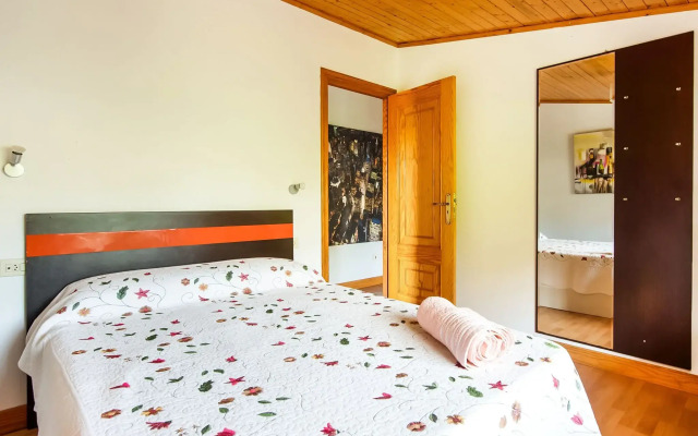 Spacious holiday home in Santiago de Compostela with pool